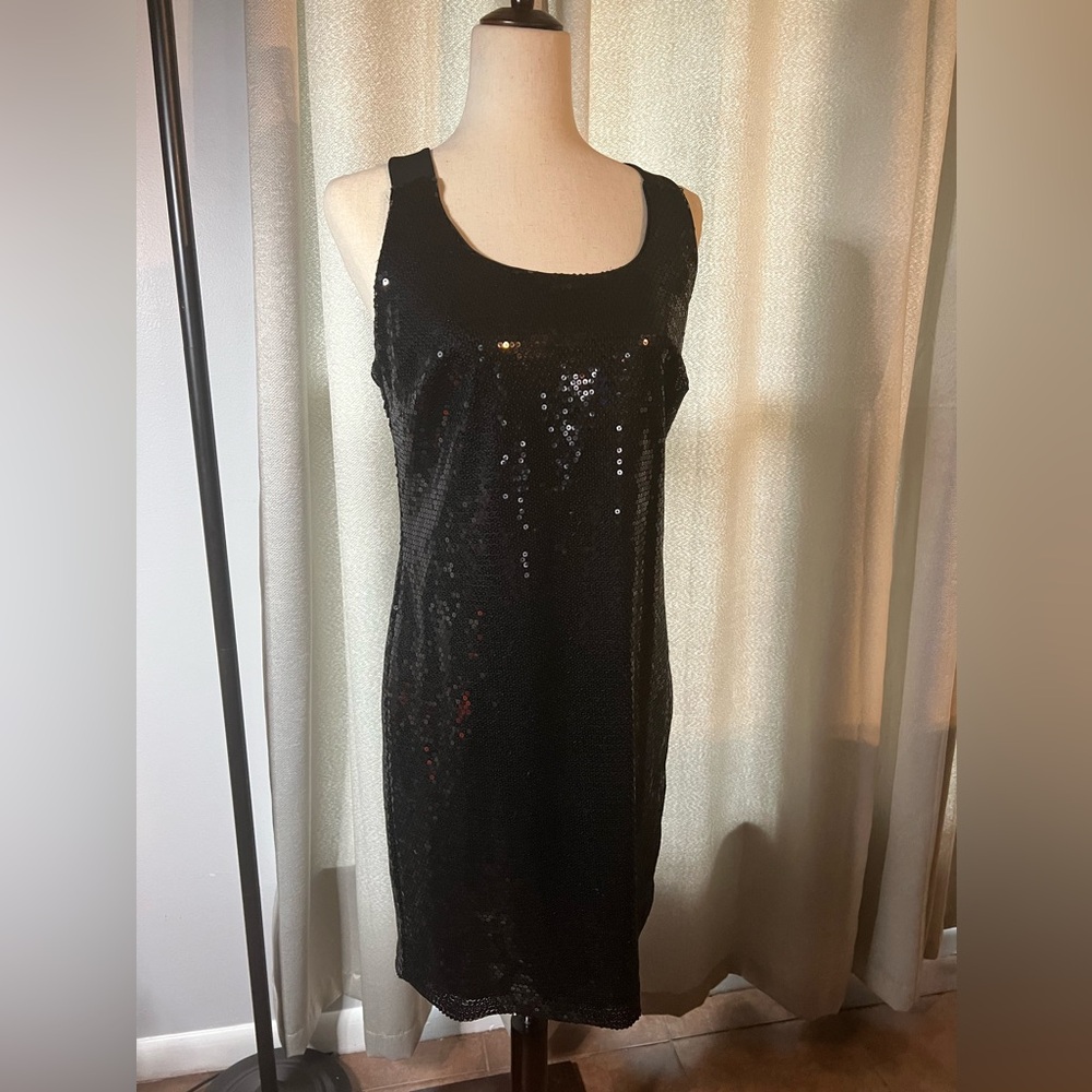 Black sequin party dress